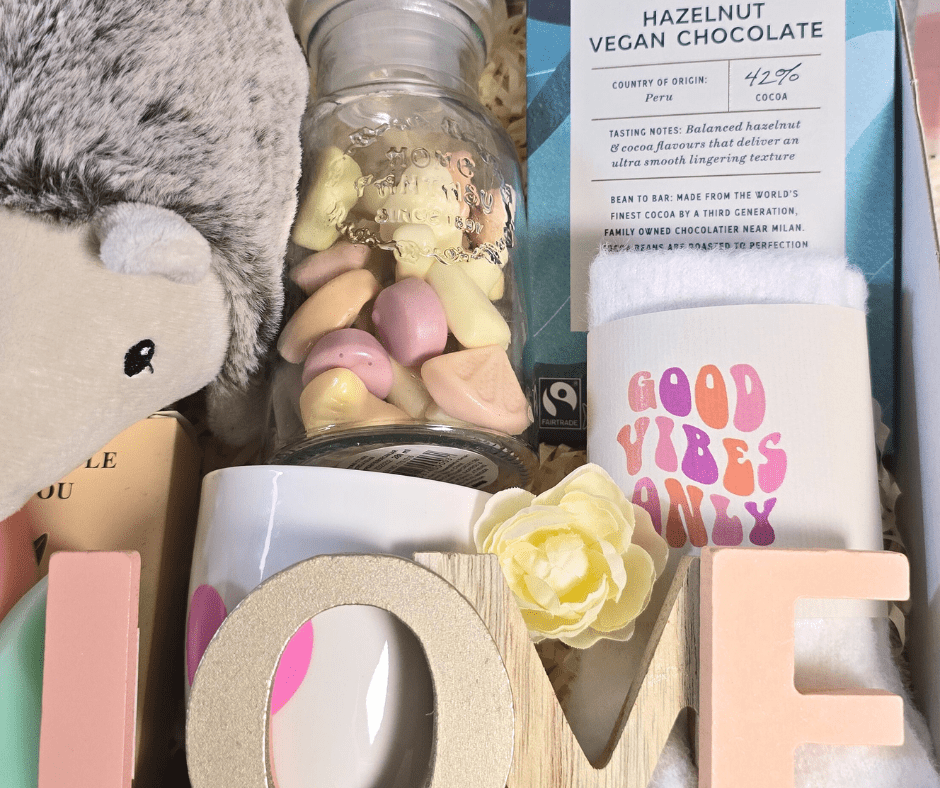 Cozy Love Gift Box - Gifting CY - Cyprus -