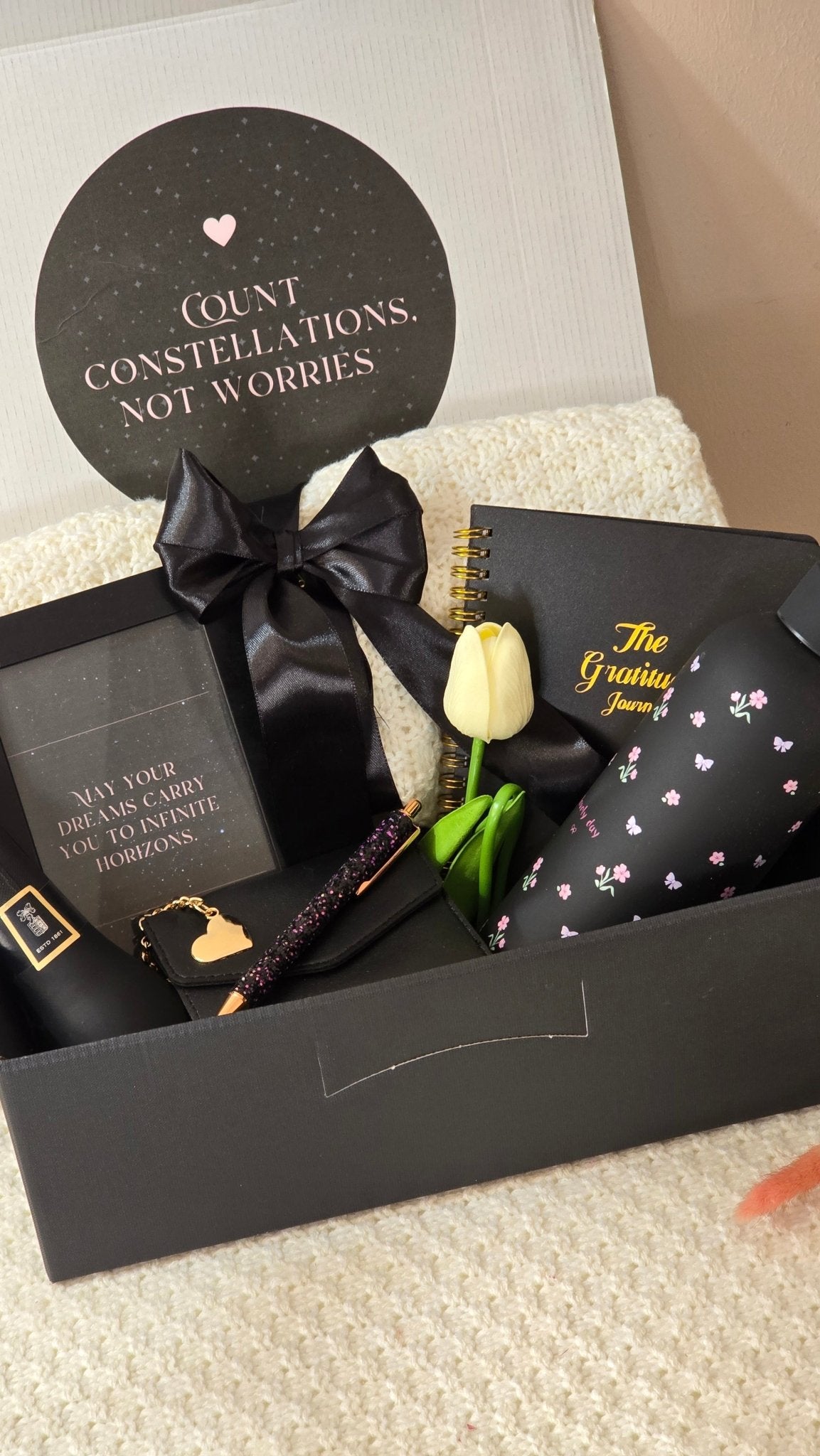 Starlit Serenity Gift Box - Gifting CY - Cyprus -