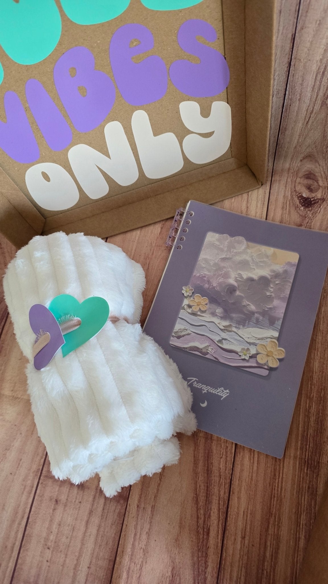 Violet Serenity Box - Gifting CY - Cyprus -