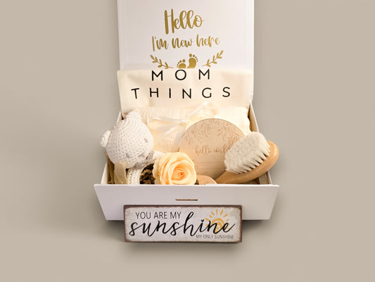 Hello Baby Gift Set