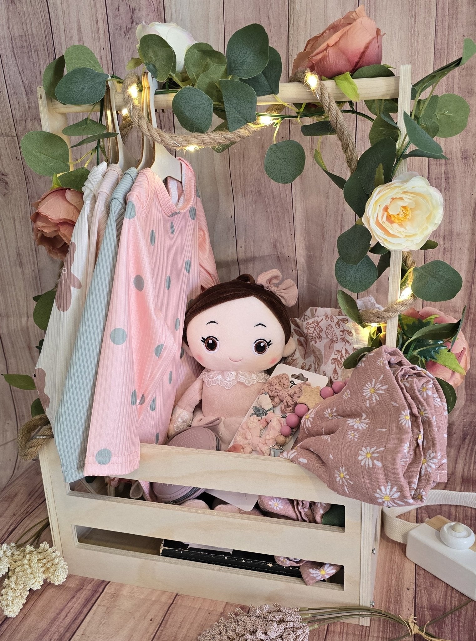 Blush and Bloom Wooden Newborn Rack - Gifting CY - Cyprus - 