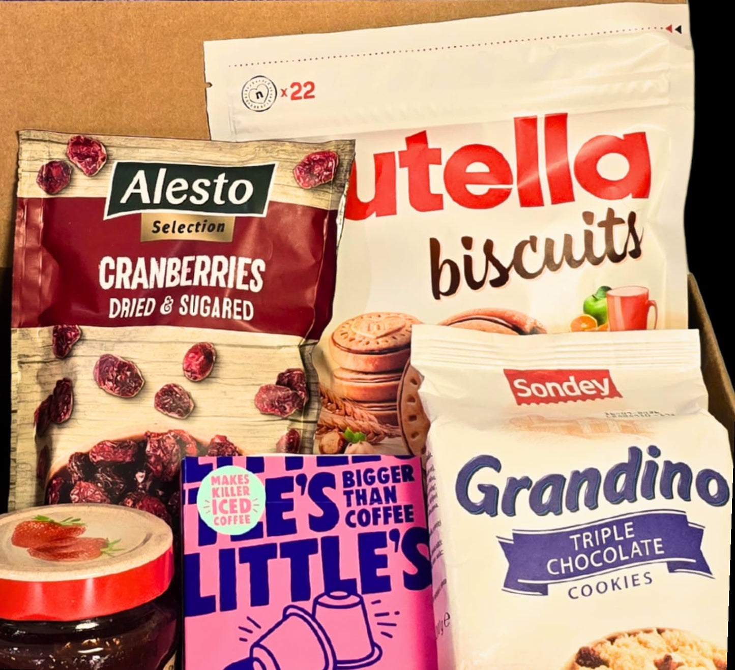 Congratulations Celebration Treat Gift Box - Gifting CY - Cyprus - 