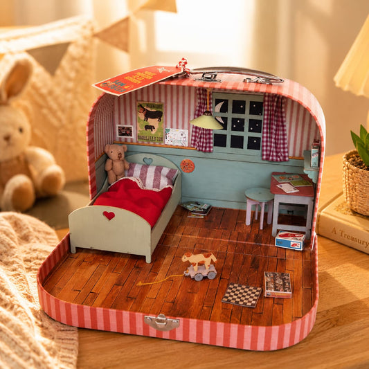 DIY Mouse Mansion Bedroom Suitcase Craft Kit with Mini Furniture, Teddy Bear & Accessories
