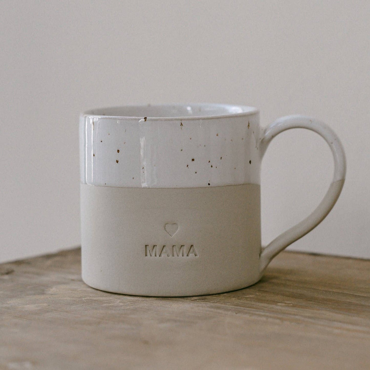 Handmade Mama earthenware mug from Portugal with a 400ml capacity, designed for tea, coffee and gifting.