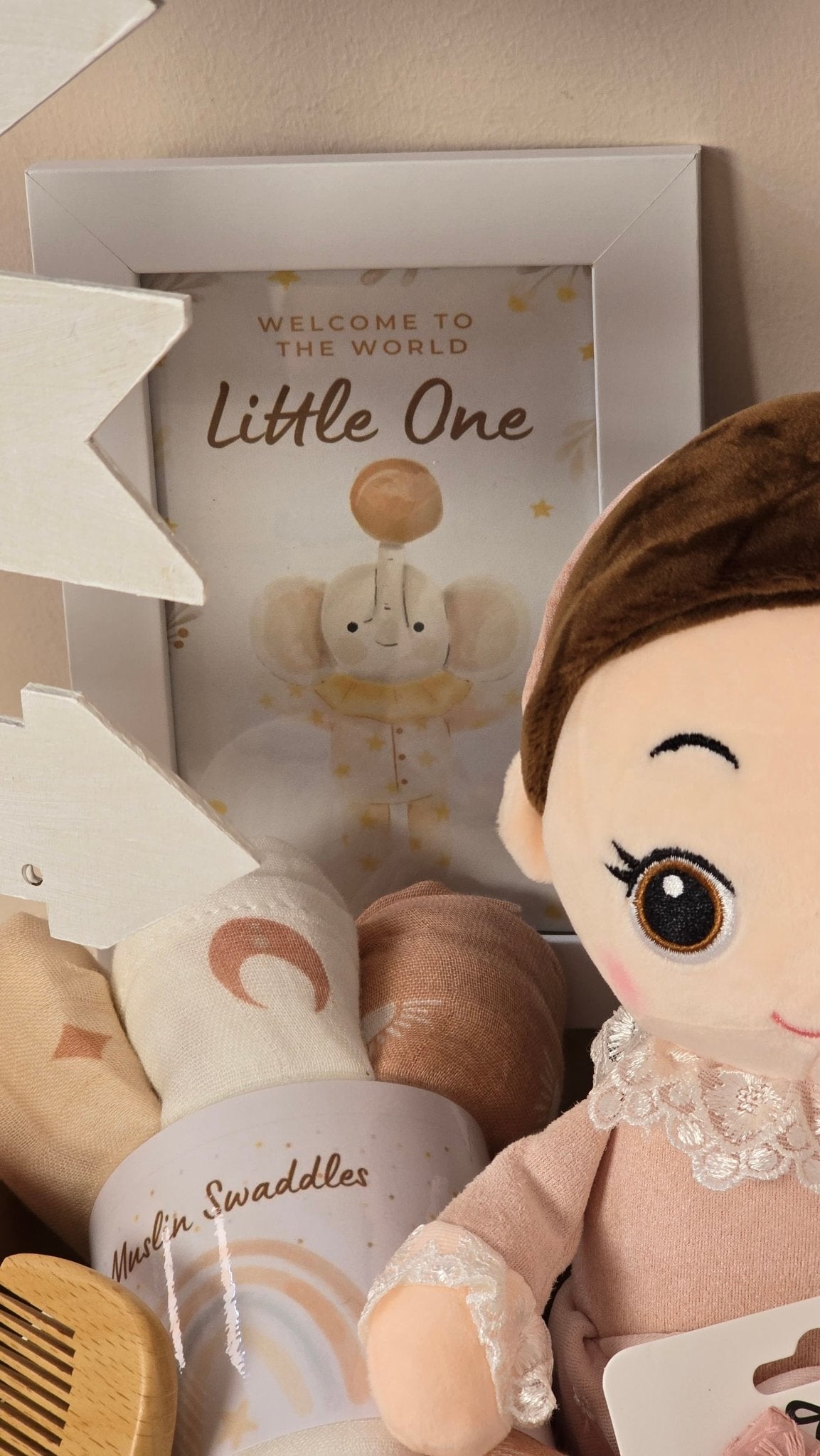 Personalized Newborn Baby Girl Gift Hamper - Gifting CY - Cyprus - 
