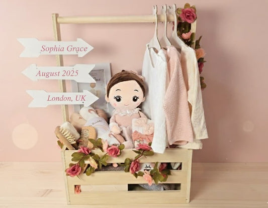 Personalized Newborn Baby Girl Gift Hamper - Gifting CY - Cyprus - 