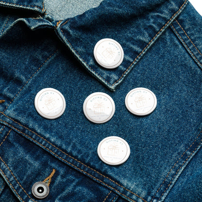Set of pin buttons - Gifting CY - Cyprus -
