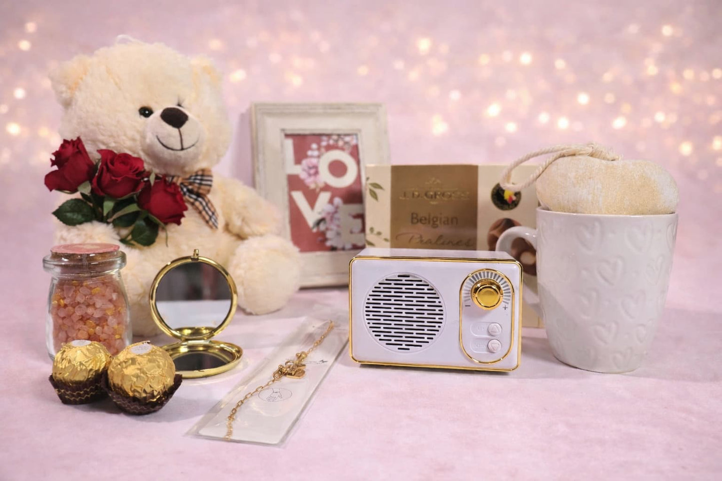 Unconditional Love Special Edition Gift Box - Gifting CY - Cyprus - 