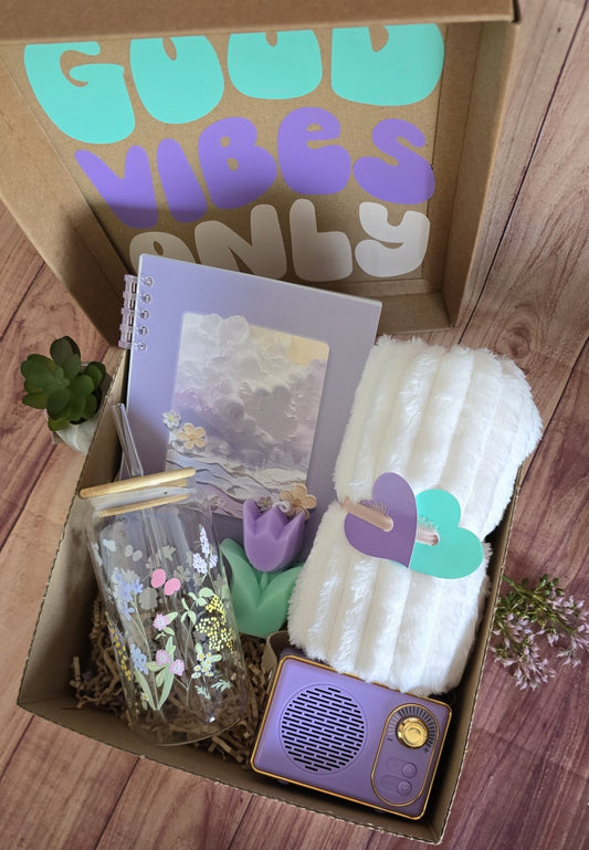 Violet Serenity Box - Gifting CY - Cyprus - 