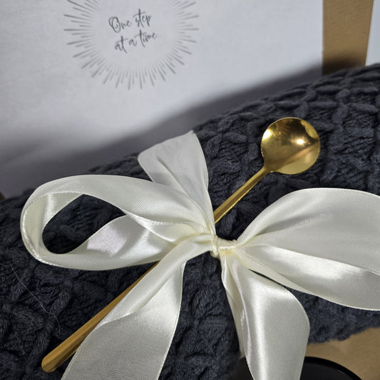 Wellness & Relaxation Gift Box – Self Care & Gratitude Gift Set - Gifting CY - Cyprus - 